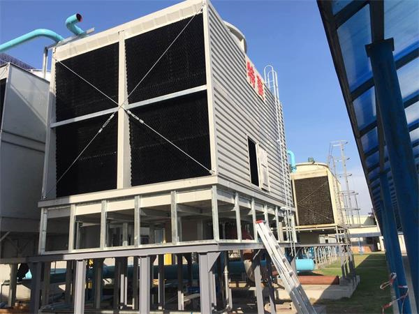 封閉式冷卻塔如何補(bǔ)水,封閉式冷卻塔填料